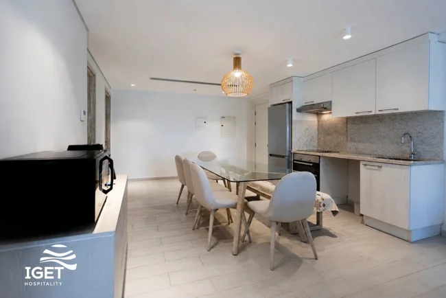 Image of Luxury Serviced Apartment with Direct Sea & Pool Views